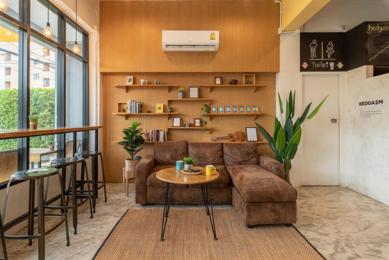 Bedgasm Hotel X Cafe Nimman Chiang Mai Exterior photo
